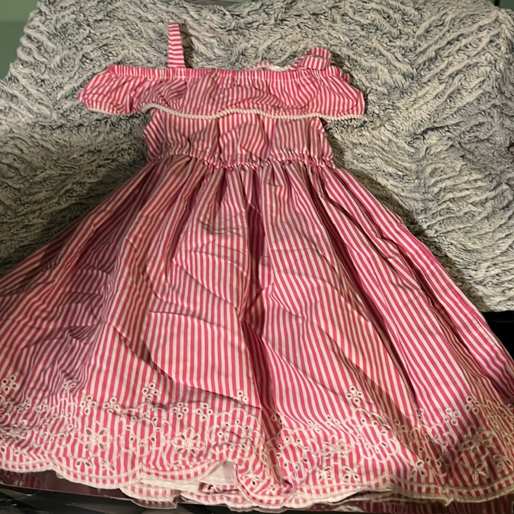Size 6 girls dress striped